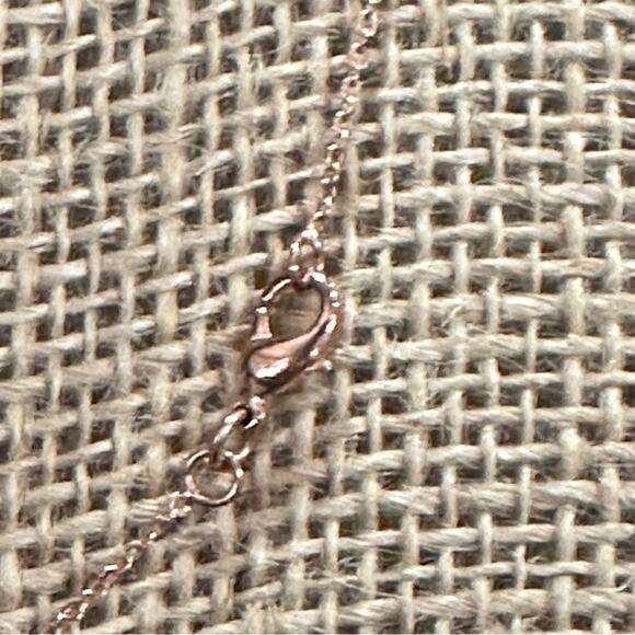 Rhinestone and crested heart essential oil diffuser, necklace locket 16 “ chain - Picture 5 of 8